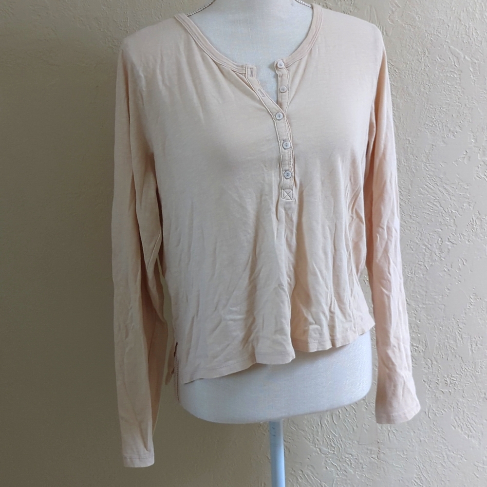 Cream/Light Tan Aerie top